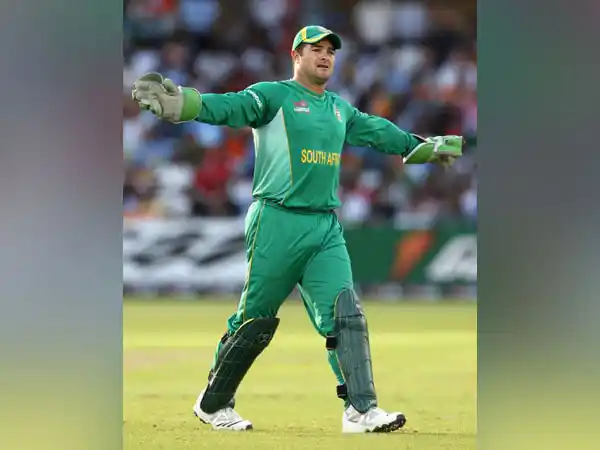 Best Wicket Keeper In The World 
